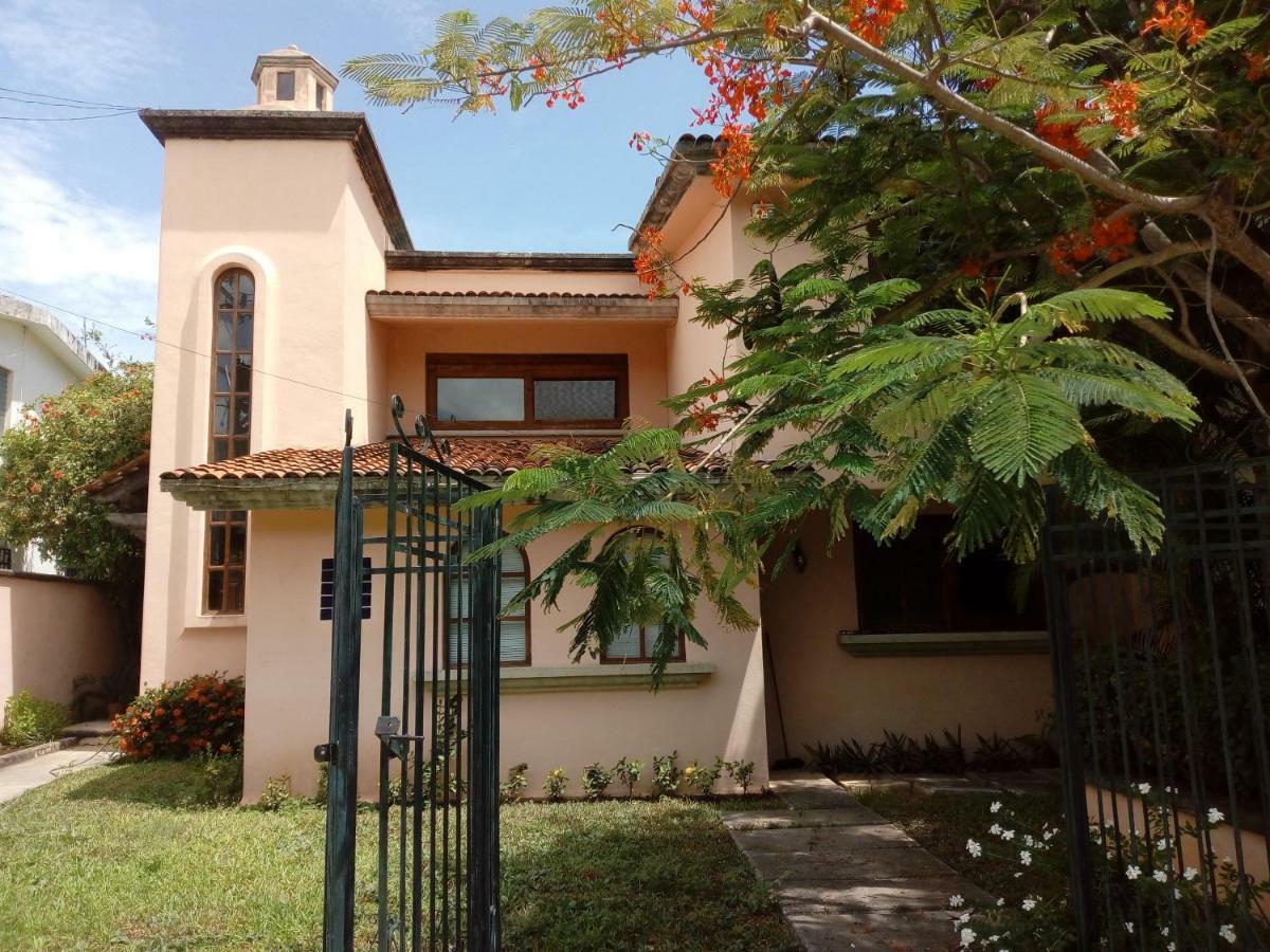 Cielito Lindo Bed & Breakfast Cancun Bagian luar foto
